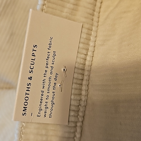 Universal Thread Women's Corduroy Vintage‎ Straight Pants Size 14 Beige - Picture 11 of 13